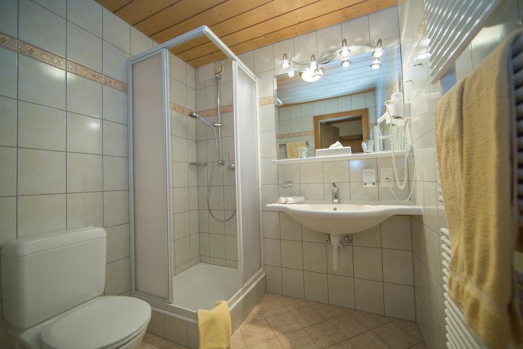 Hotel Cresta Samnaun Habitación foto