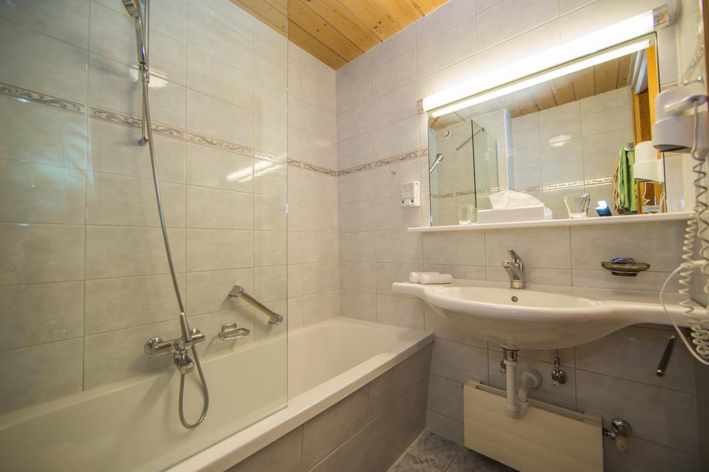 Hotel Cresta Samnaun Habitación foto